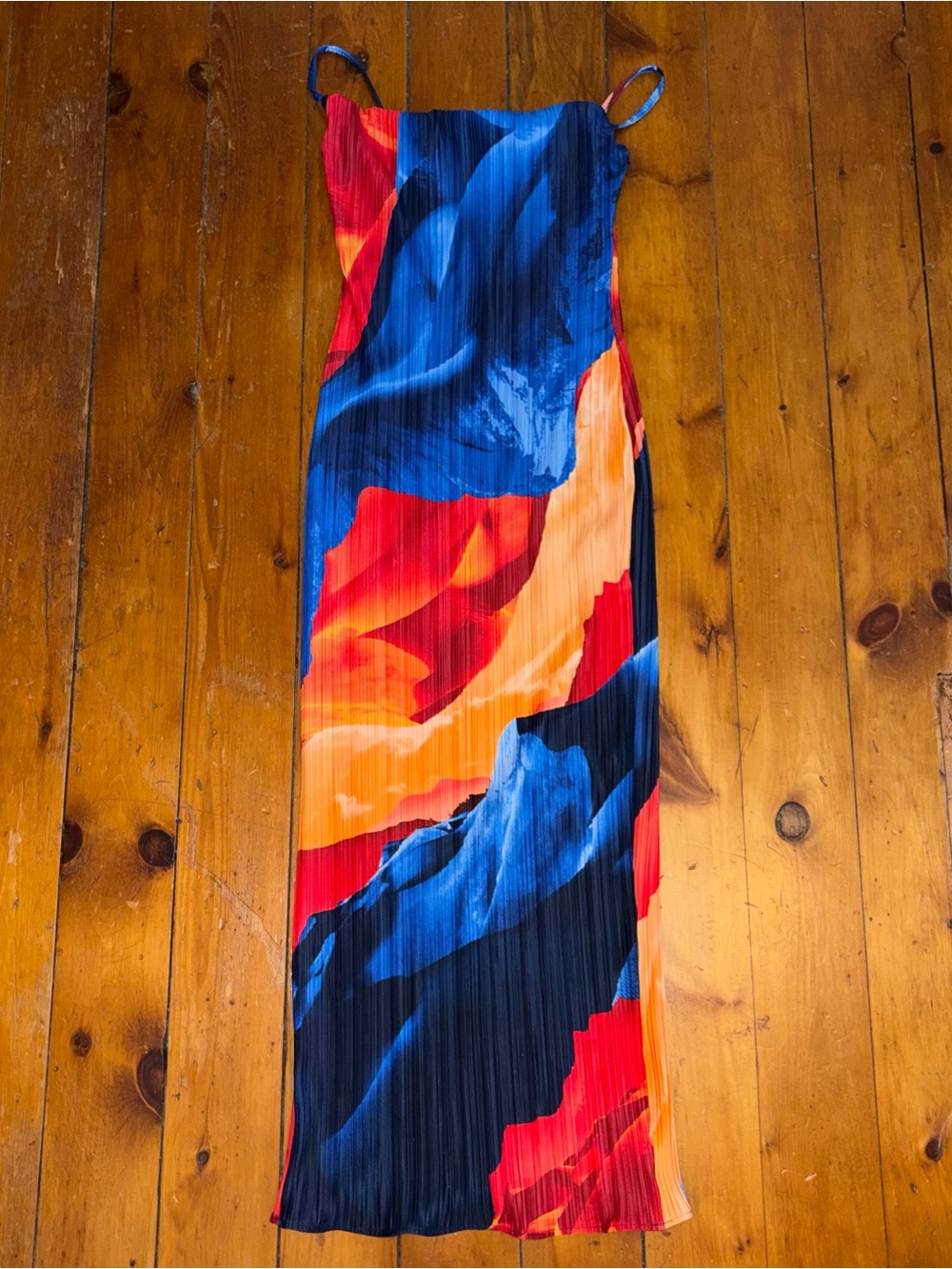 Boohoo Abstract Pleated Maxi Dress